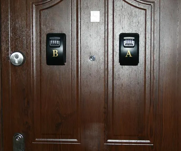 Old Town Bednarska Apartman