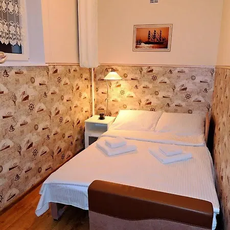 Old Town Bednarska *